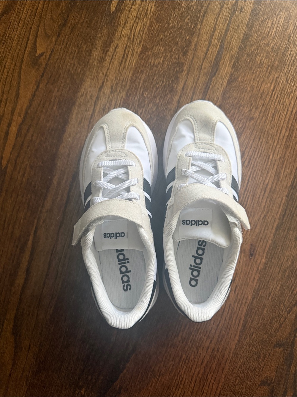 adidas Kids White and Beige Sneakers with Black Stripes